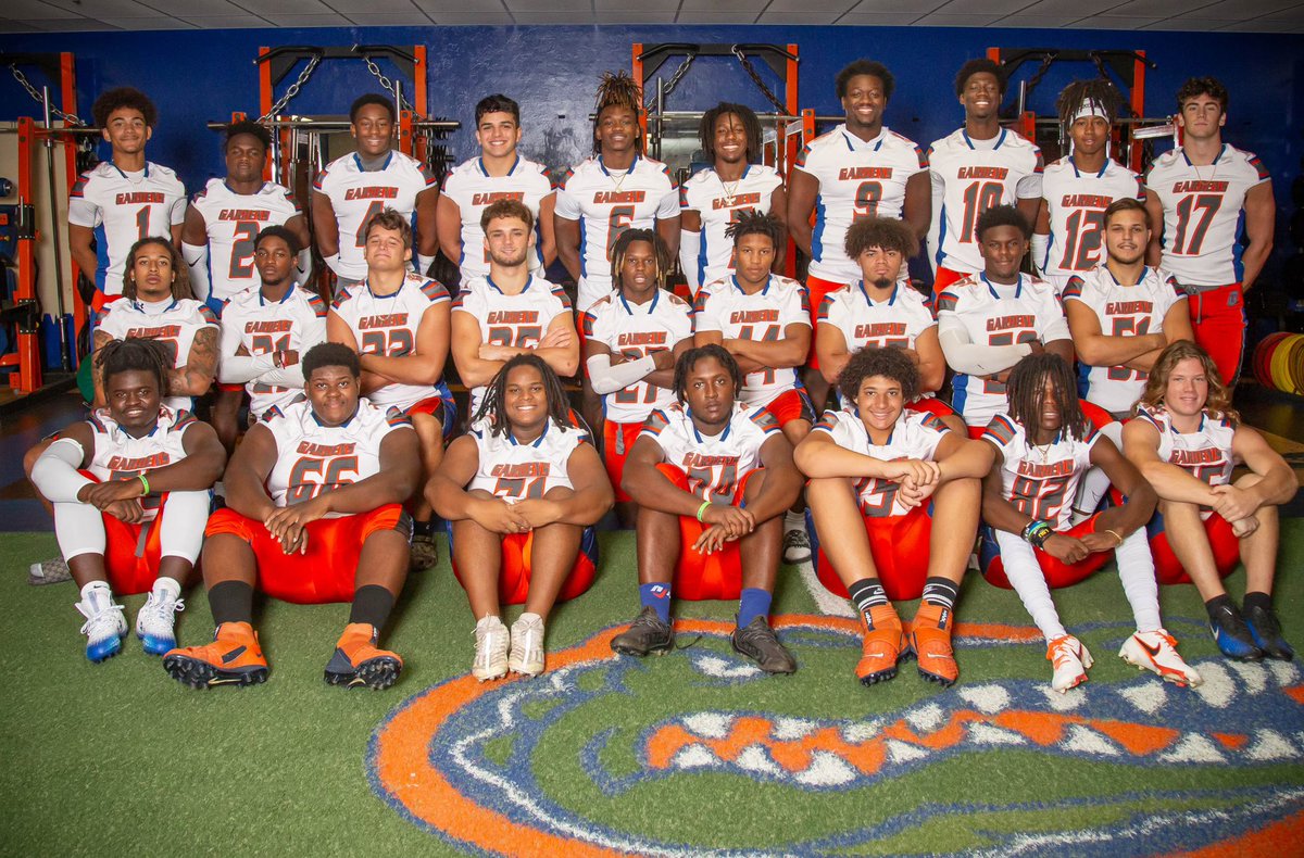 GatorsPbg's tweet photo. A coach who values athletes not just as players but as young men can make a significant impact on their development. We provide guidance, mentorship, and support both on and off the field helping them grow as men in all aspects of life!!!

#SeniorNight #TheSwamp🐊🔥🏈 https://t.co/qh3zsEdoTk