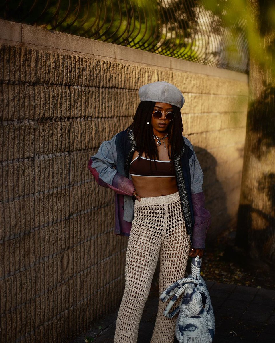 NappyHeadClub's tweet photo. MFIN lLEESY as seen in our “In Our Bag” Puffer Tote 

This drop flew – we're down to our last few bags in stock. Should we bring it back for a winter drop?
https://t.co/3ivix0HZIe https://t.co/8NSQY6qhVX