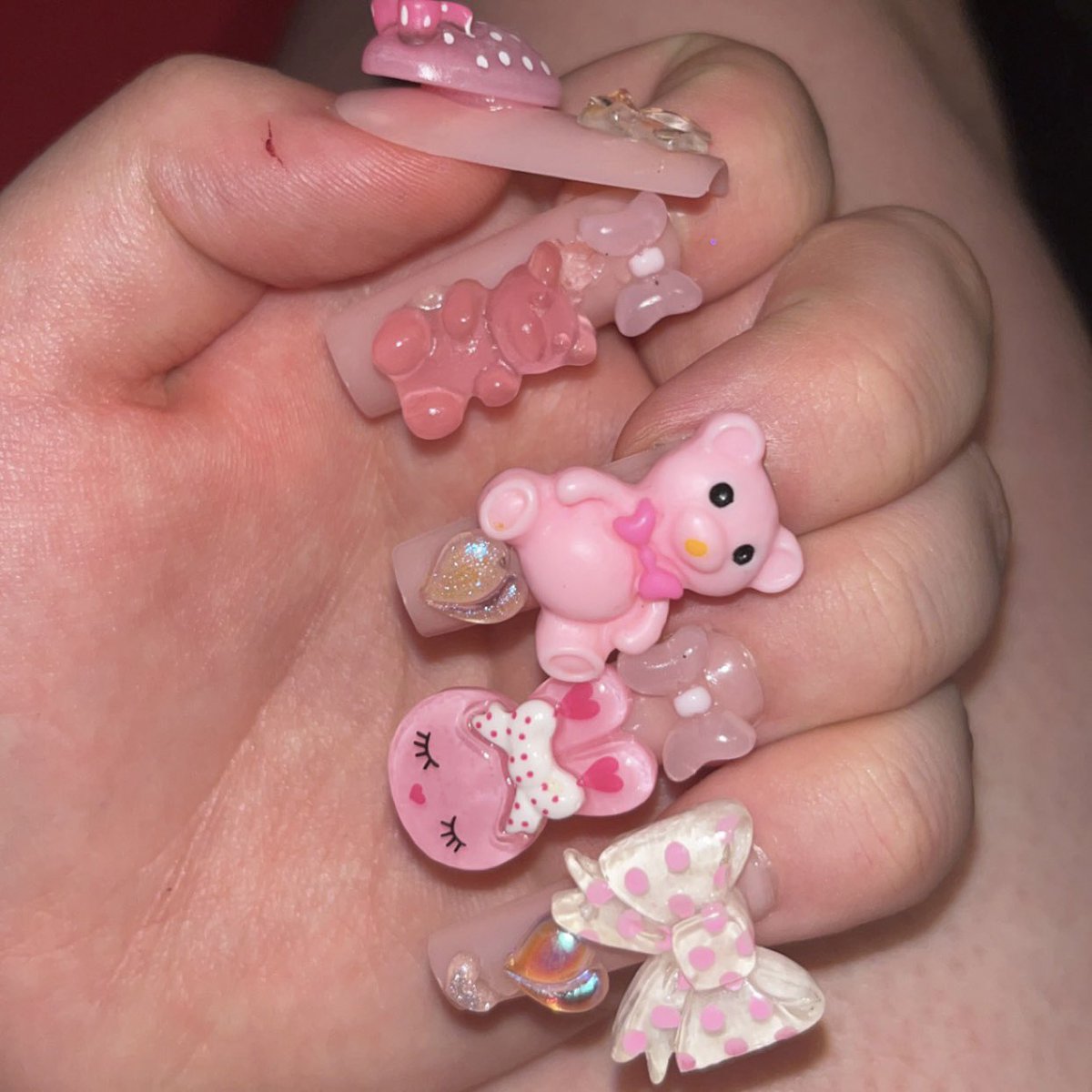softestnatalie's tweet photo. My new nails and I love themmm
#nails #candystyle https://t.co/5DbIyuJo4e