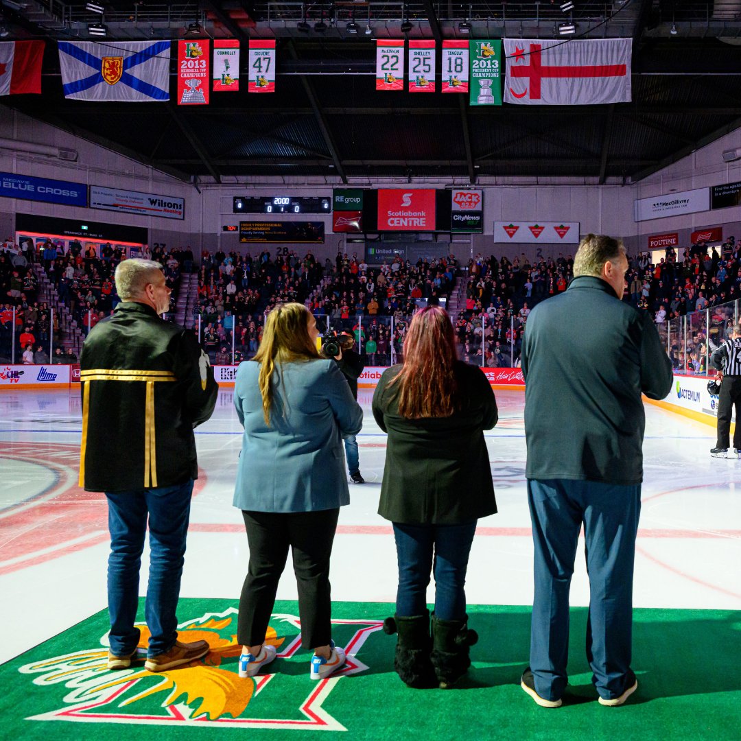 ScotiabankCtr's tweet photo. Yesterday, we proudly raised the Mi'kmaq Grand Council Flag at Scotiabank Centre with @HFXMooseheads &amp; @HFxThunderbirds. Chief Norman Bernard said, "When you see this flag, you feel at home." Scotiabank Centre is in Mi'kma'ki, and we're grateful for the support of many. https://t.co/YdS3CPq9YM