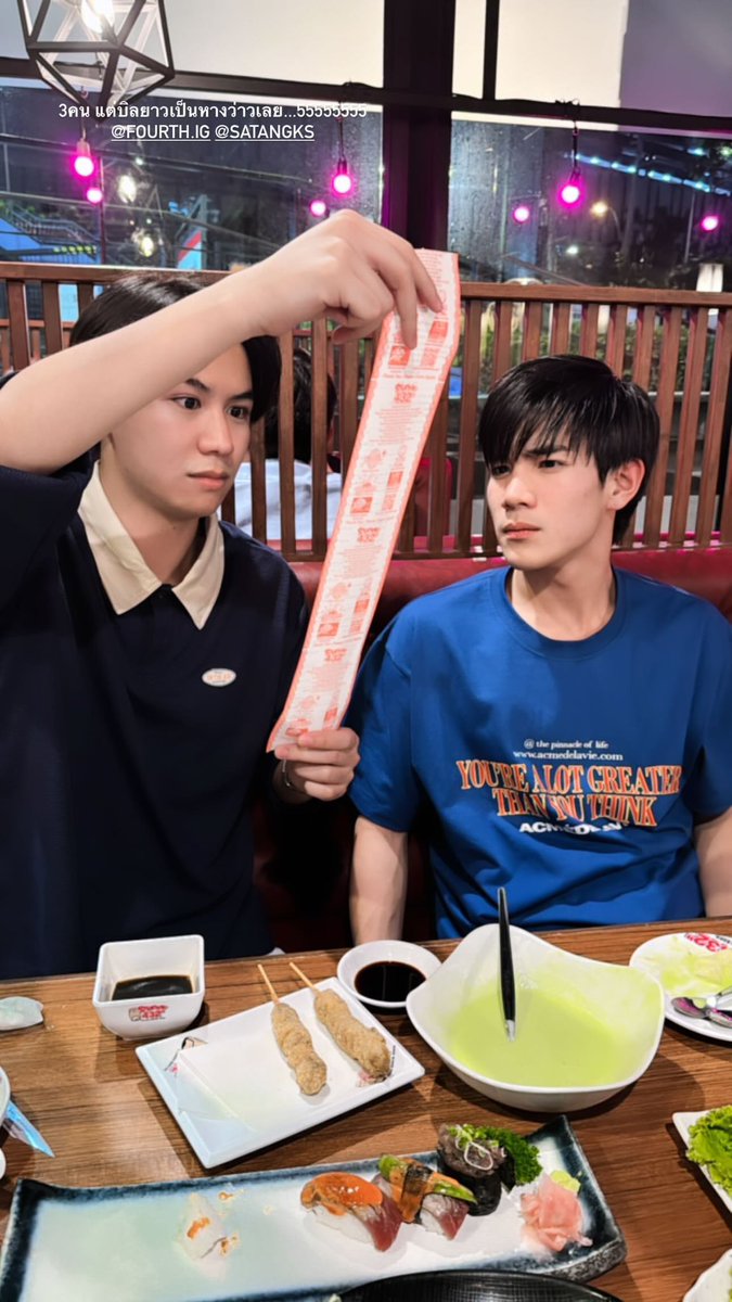 GeminiFourth_CC's tweet image. เอ็นดูหน้าจิ๋ว บิลมันยาวไปใช่ไหมหนู ส่วนพี่ตังตะลึงสุด ๆ กินอะไรกันไปบ้างน้ออออ 😂😂

Cr.IGs: mixxims

#ฮะโหลโบ๋นี่โก๋เอง 
@tawattannn 
#Fourthnattawat #โฟร์ทณัฐวรรธน์