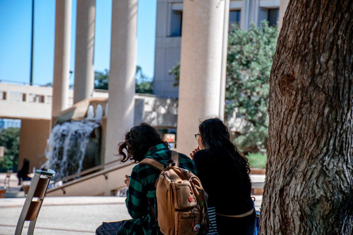 Today is the last date to vote to choose your next Spirit of the Roadrunner, and make your voice heard on the Athletics Fee Increase. Make sure you cast your ballot today on RowdyLink, 'Runners!

Get started: bit.ly/3Jnqyc0

#UTSA | <a href="/UTSAAthletics/">UTSA Athletics</a> @UTSAStuAct