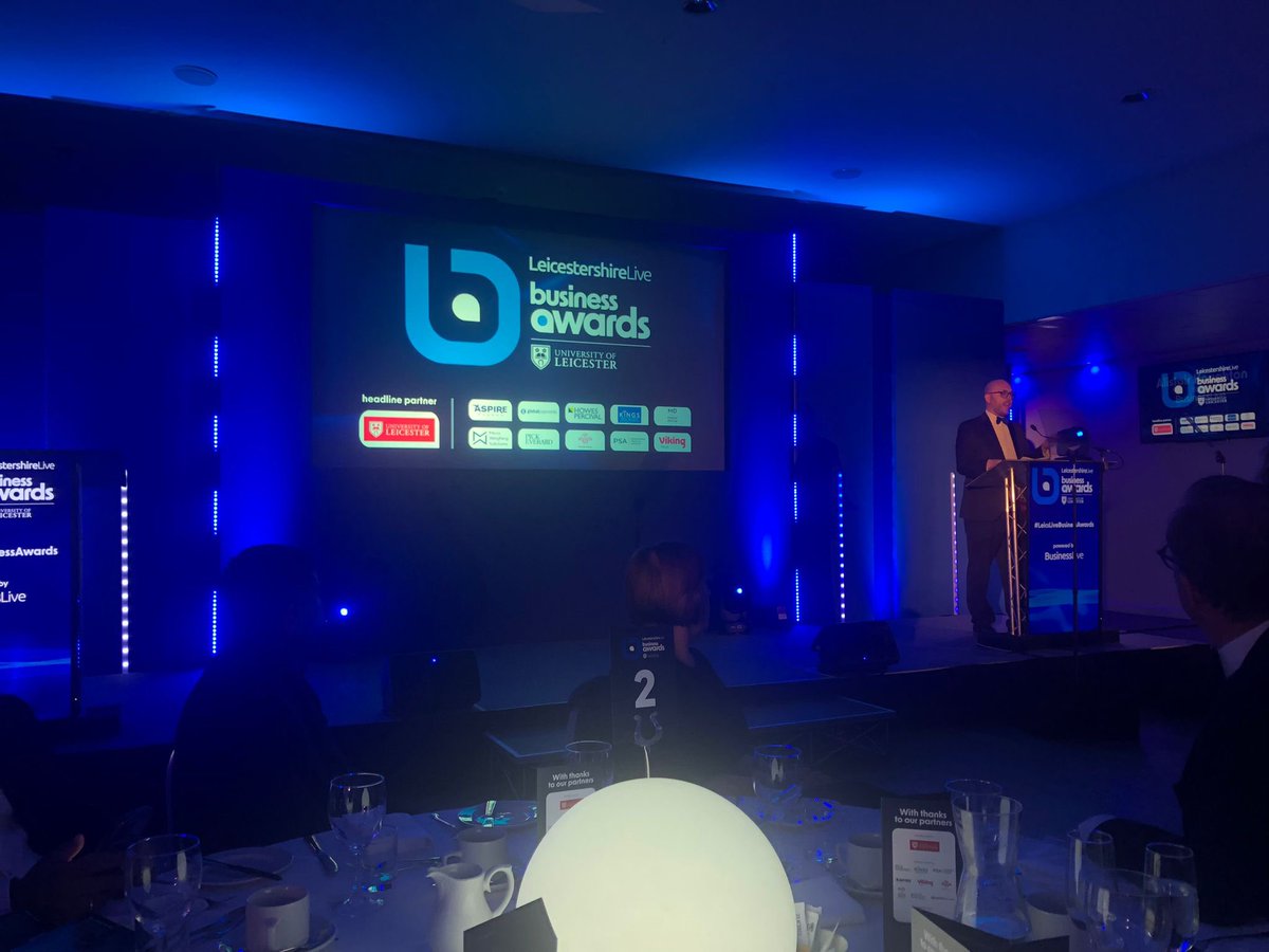 Great to be at the #LeicsLiveBusinessAwards as headline sponsors, celebrating the region’s best businesses, and the amazing people behind them. Good luck to all! @uniofleicester