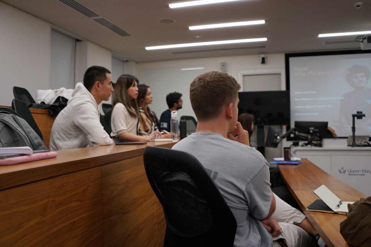 qmsvf's tweet photo. Queen Mary's Social Venture Fund is back! We're all about enhancing entrepreneurial skills and empowering start-ups for a positive social impact.

The first class was a hit with our speaker @MacfarlaneJamie from @CreatorFund.  

#QMSVF #SocialVenture #StartupsForGood https://t.co/o0LozA9OjM