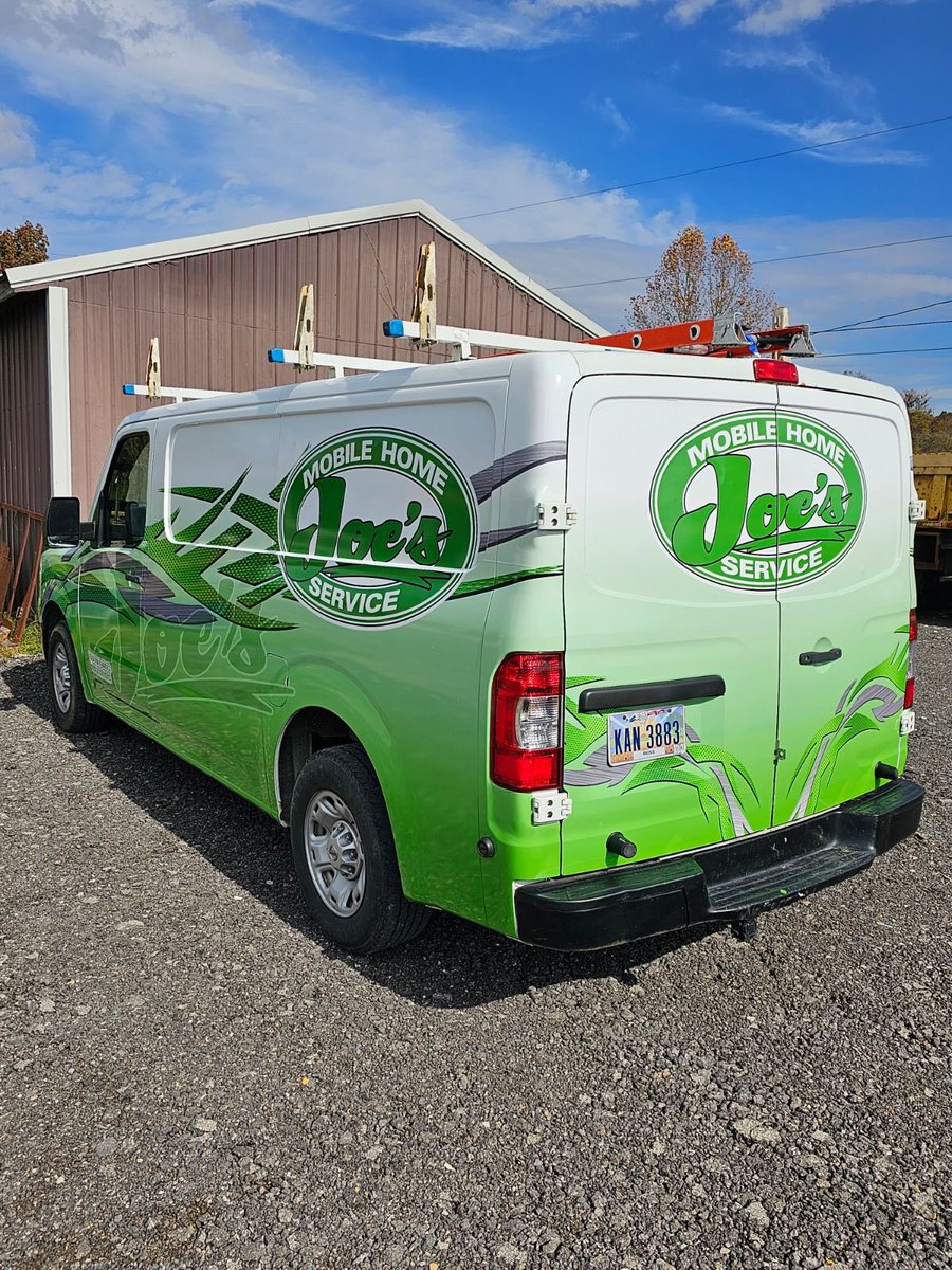 BPGConline's tweet photo. The latest wrap for the Joes Mobile Home Service team rolls out today.  Our team is always happy to keep their fleet looking sharp.  #wewrapityourockit #vanwrap #commercialwrap #mutoh #grimco #averydennison https://t.co/nxEbhR8Ciw
