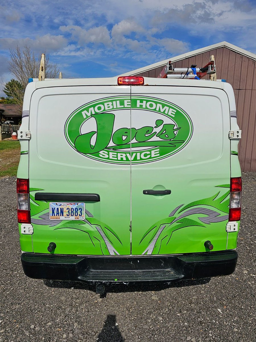 BPGConline's tweet photo. The latest wrap for the Joes Mobile Home Service team rolls out today.  Our team is always happy to keep their fleet looking sharp.  #wewrapityourockit #vanwrap #commercialwrap #mutoh #grimco #averydennison https://t.co/nxEbhR8Ciw
