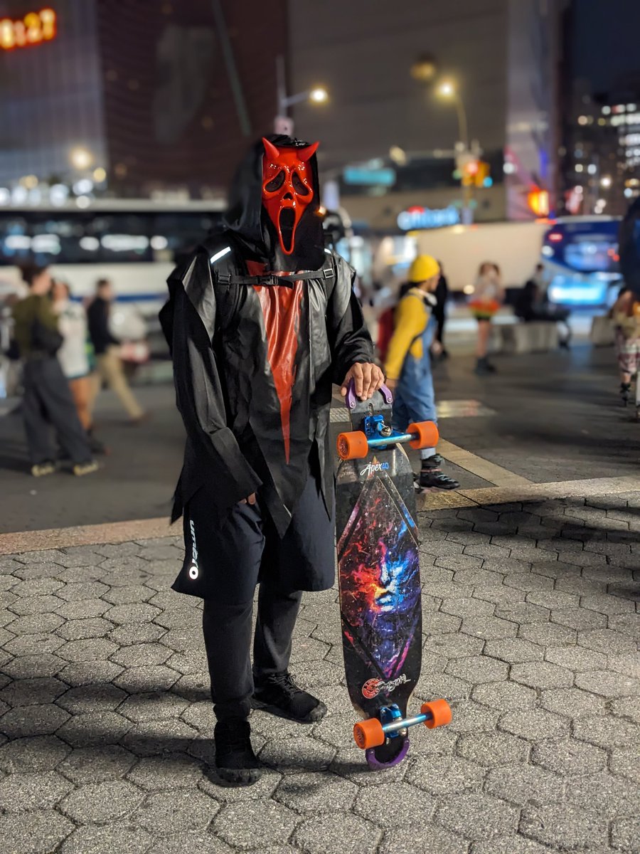 MonkeyzPRican's tweet photo. Halloween Skate Event! https://t.co/wEFL1UnPRd
