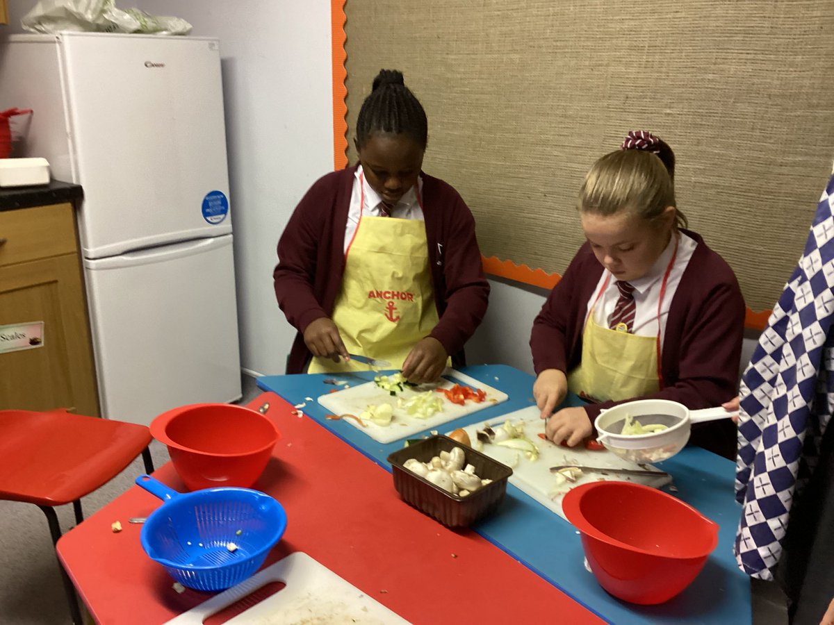annes_school's tweet photo. Today was the turn of the pasta masters! Well done year 6 for creating a unique pasta sauce move over Dolmio! @dolmio_uk https://t.co/eEv74fJZQN