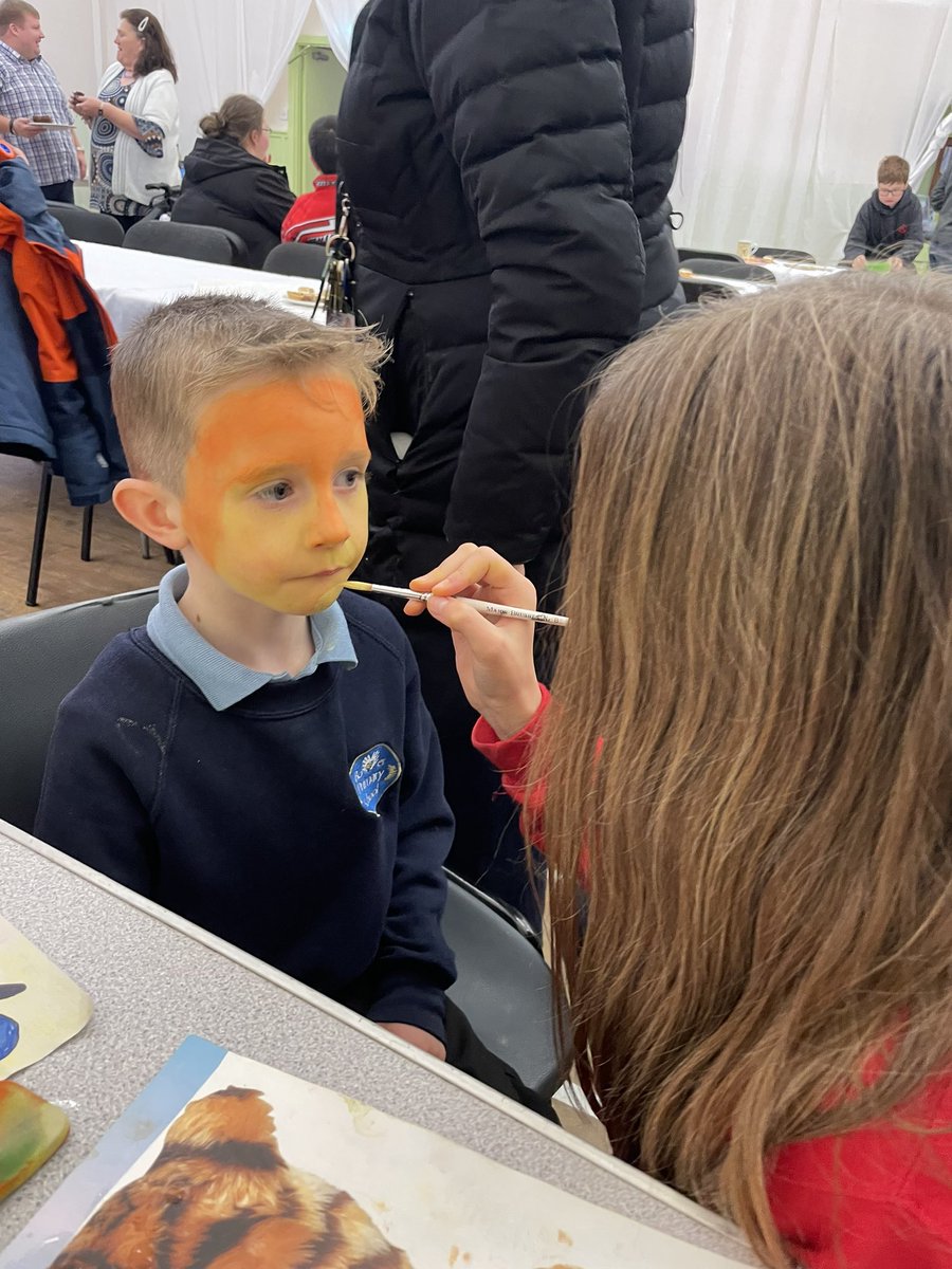 BowerSchool's tweet photo. Had an amazing @macmillancancer fund raiser for our local Caithness branch.  Our wee school have a big community that always come together to our events. A fantastic £558 for this cause was raised.. a huge Thank-you xx 💚 ☕️ 🧁 https://t.co/JXU9RHcNGt
