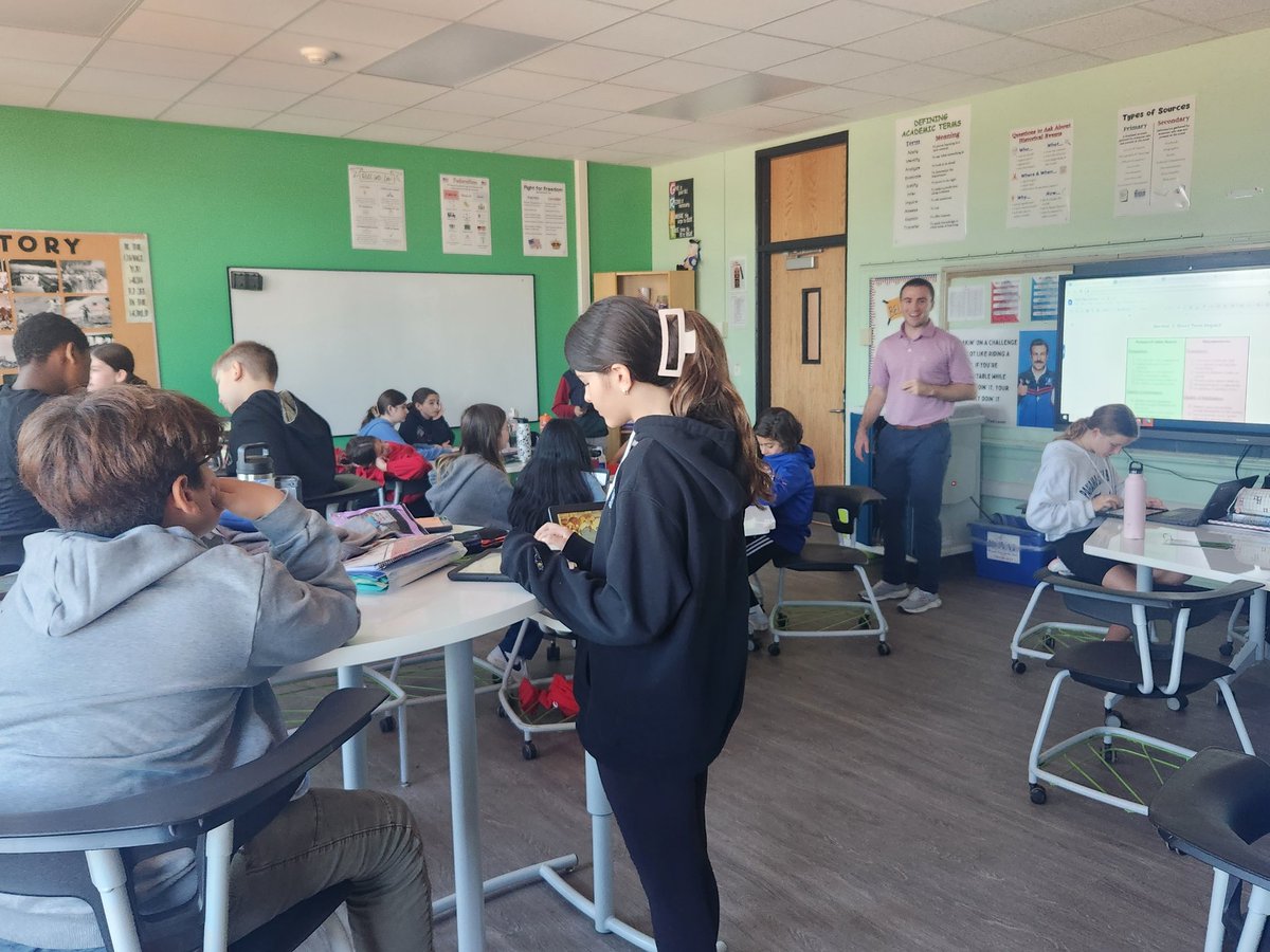 Victoria Hogan tweet media