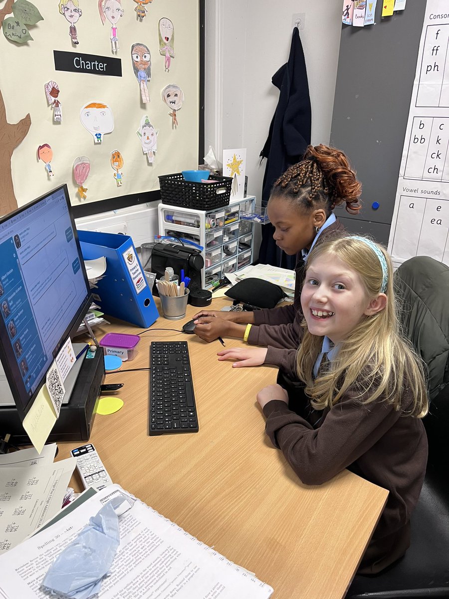 MsOwens16's tweet photo. Using AI in the classroom today to ask important questions to significant people from Black History. @StBlanesGCC @gw14gillfillan1 @BhmUK https://t.co/EiRKAXot1x