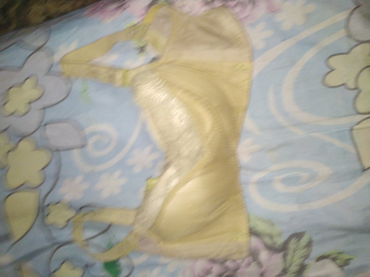 Kamar tanteku pas di tinggal wisata