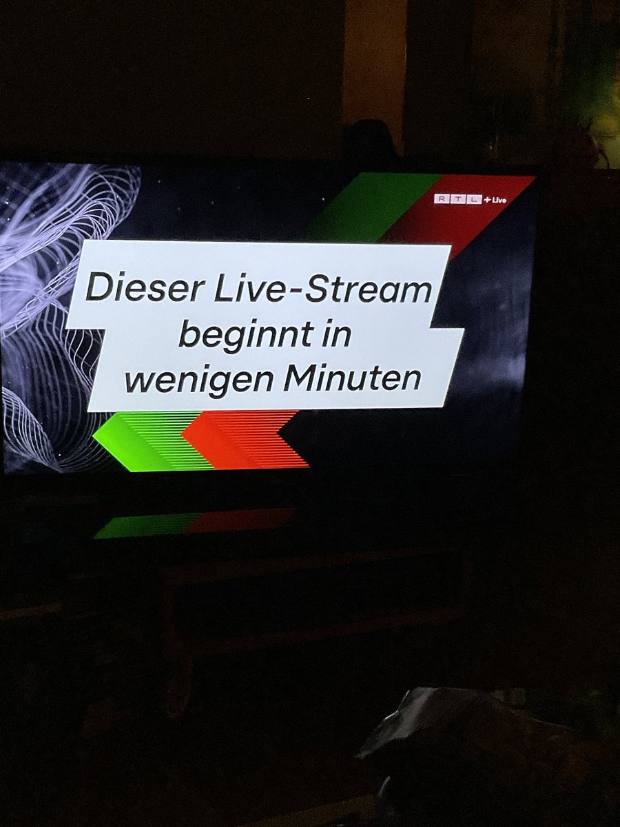 ArminJohnert's tweet photo. Gib mir mein Geld zurück
Ich brauche deine Scheiße nicht
#RTLplus #SGE #Upfuck https://t.co/JCYmTSPWdo