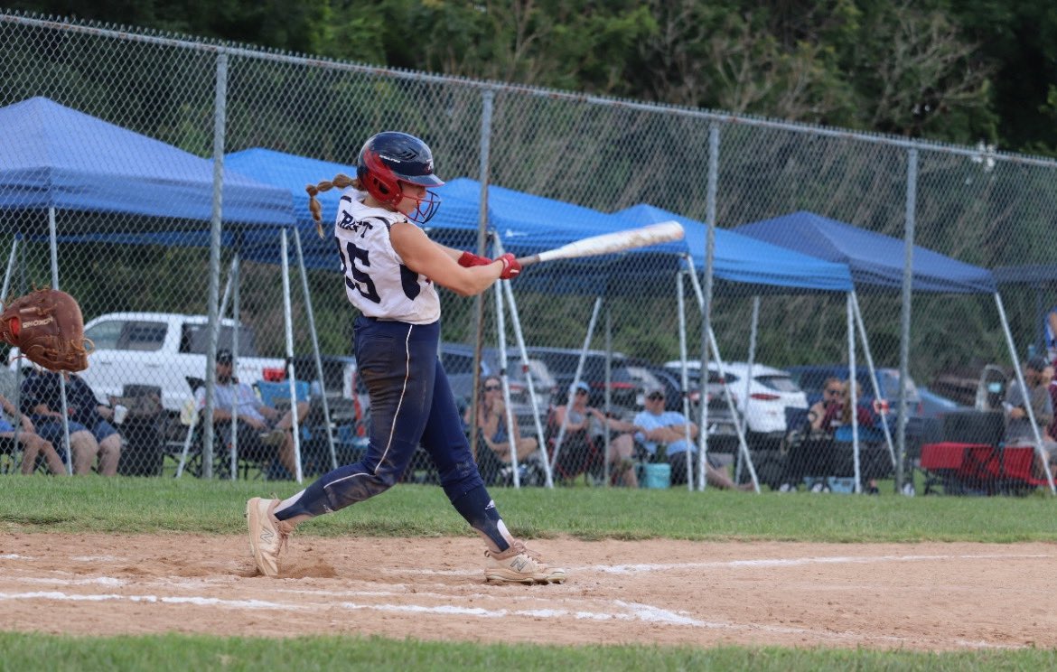 Happy birthday Kayden!!💚🤍