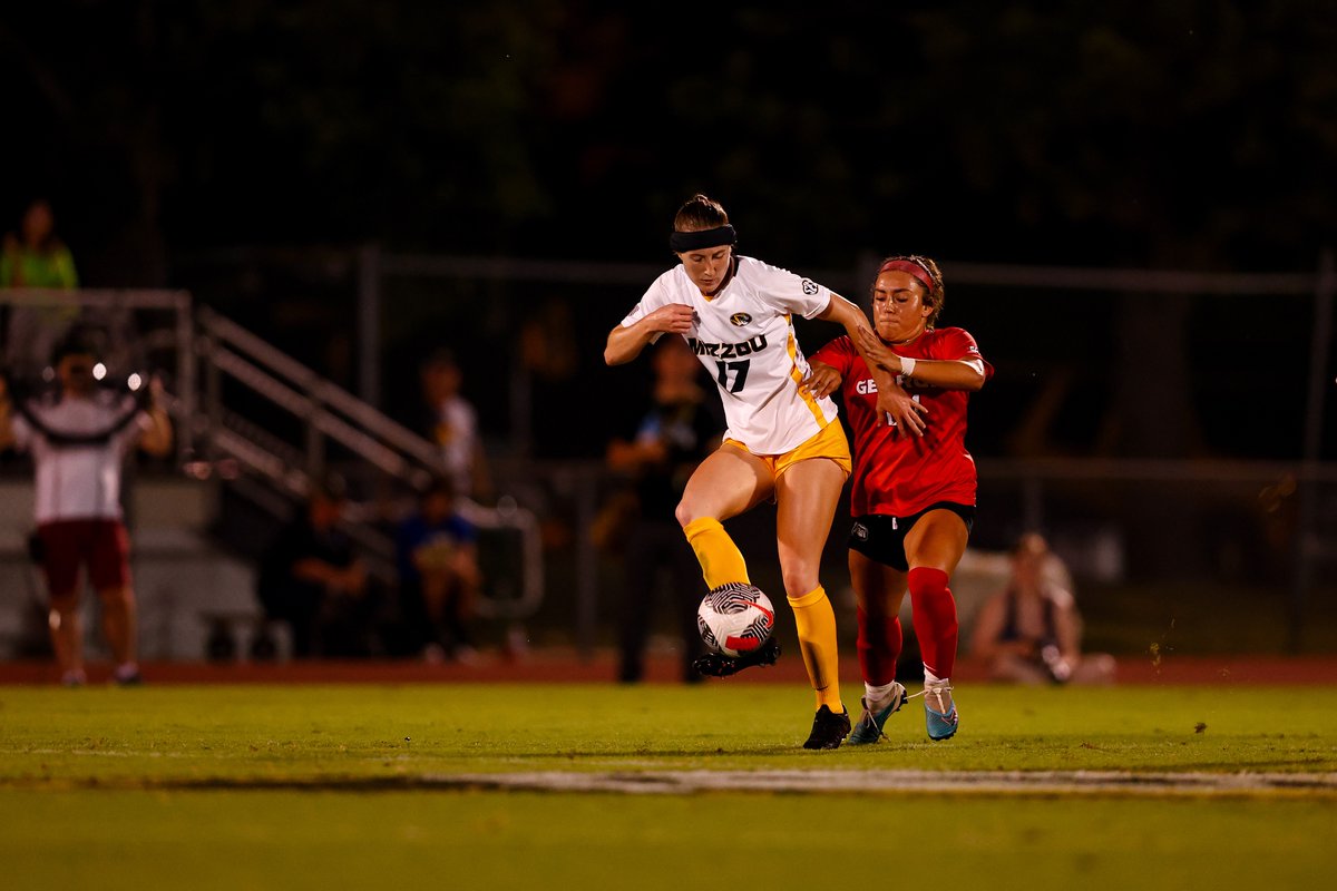 MizzouSoccer's tweet photo. Game Face Grace 🐯

Shoutout to senior Grace Pettet, who made her 50th straight start, and has logged 5,657 total minutes in her career. 

@PettetGrace has played 3,240 consecutive minutes and exemplifies what it means to be a Tiger.

#MIZ🐯 #TakeTheStairs⚽️ https://t.co/ogfkGR6K36