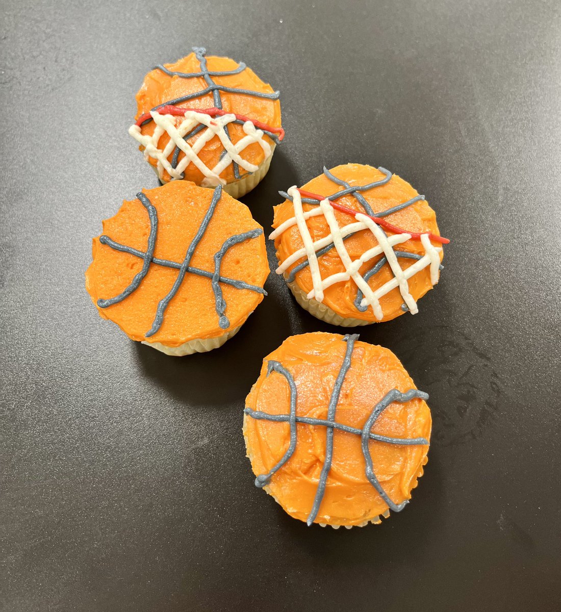 mrsbertroche's tweet photo. I think we’ll have some happy customers with our cupcake client projects in Culinary III 🧁 🎃 👻 🏀  #SayYEStoFCS @JohnstonCSD @JCSD_JHS https://t.co/AiphFYSBZ2
