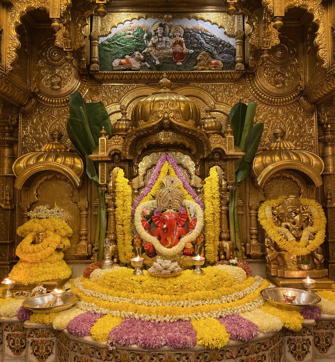 🙏 गणपती  बाप्पा मोरया 🌺मंगलमूर्ती मोरया 🙏२७/१०/२०२३ 
🙏Ganapati Bappa Moraya 🌺 Mangalmurti Moraya  🙏27/10/2023