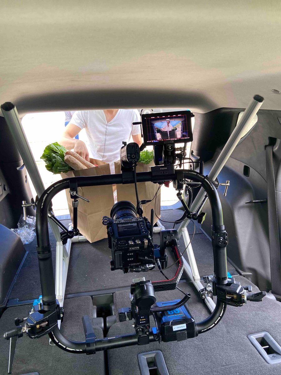 fullviewpro's tweet image. Here’s a glimpse of behind-the-scenes for one of our shoots. 🎬 We’re really looking forward to being able to share this final product with you! But for now, take a peek at how we brought it together ✨🎥

#BehindTheScenes #FullViewProductions  #Filming  #ProductionCompany #TBT
