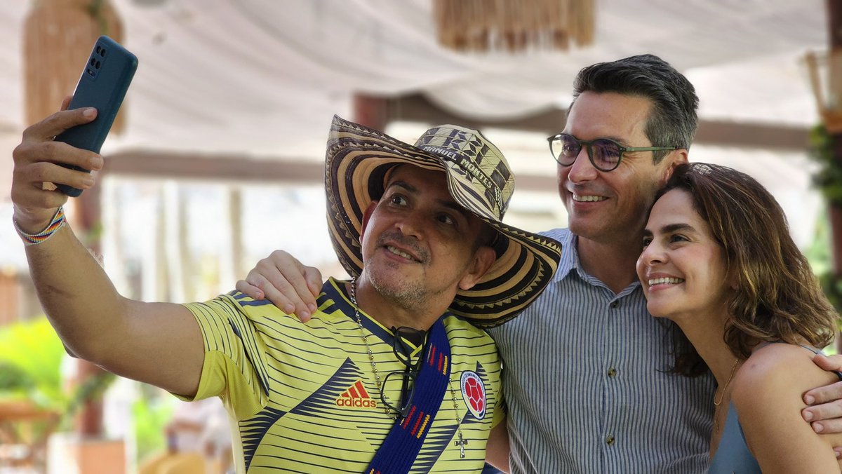 Compartimos un agradable momento en el 3° encuentro de coordinadores. 

Nuestros directivos docentes son una pieza fundamental en la formación integral de todos los monterianos. 

Juntos seguiremos haciendo de la educación de nuestra Montería Grande, la mejor del Caribe.