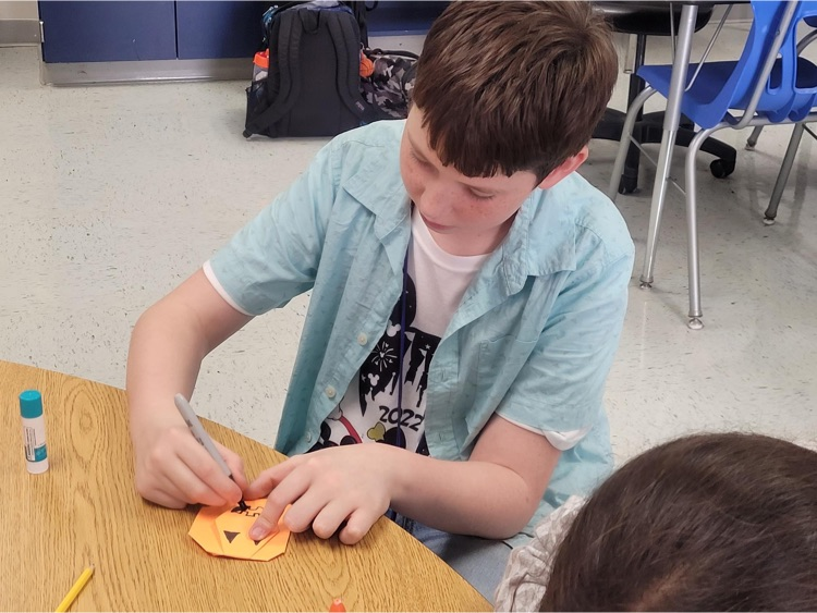 Needville Middle School tweet media