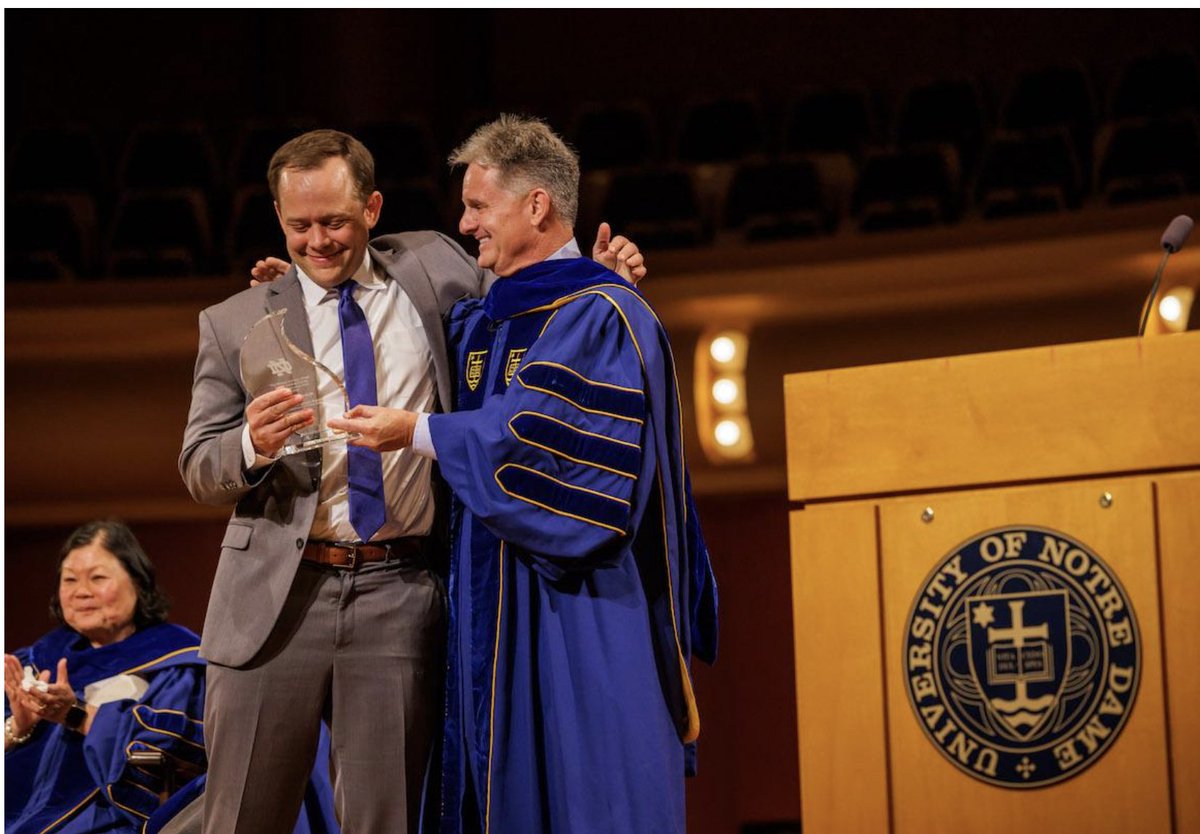 Fantastic story on CLE Coyle Fellow Dan Reynolds - from HS teacher, to a dean of students, to professor of literacy education at John Carroll University. Congrats on receiving the Michael Pressley Award for Promising Scholar! ace.nd.edu/news/how-almos… @ieiatnd @ACEatND