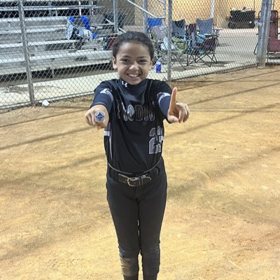 Mckenziep2032's tweet photo. #NewProfilePic https://t.co/pj4e8YhYED