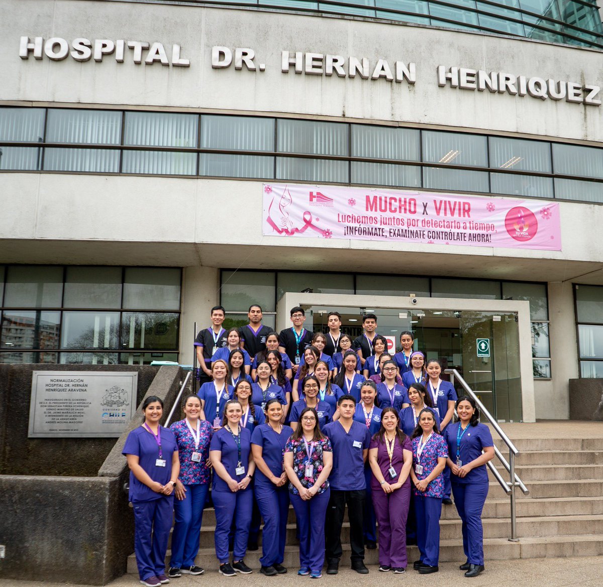 Medicina Interna UFRO (@medicinaufro) on Twitter photo Esta semana docentes de la unidad de Nutrición del Depto. de Medicina Interna inician practicas clínicas con estudiantes de 3 año de la carrera de Nutrición y Dietética en <a href="/HHHATEMUCO/">Hospital Dr. Hernán Henríquez Aravena</a> , éxito en esta etapa y desafío!! ⚕️🏥👏🏽💪🏽 <a href="/medufro/">Fac. Medicina UFRO</a> <a href="/UFrontera/">UFRO</a> Esta semana docentes de la unidad de Nutrición del Depto. de Medicina Interna inician practicas clínicas con estudiantes de 3 año de la carrera de Nutrición y Dietética en <a href="/HHHATEMUCO/">Hospital Dr. Hernán Henríquez Aravena</a> , éxito en esta etapa y desafío!! ⚕️🏥👏🏽💪🏽 <a href="/medufro/">Fac. Medicina UFRO</a> <a href="/UFrontera/">UFRO</a>