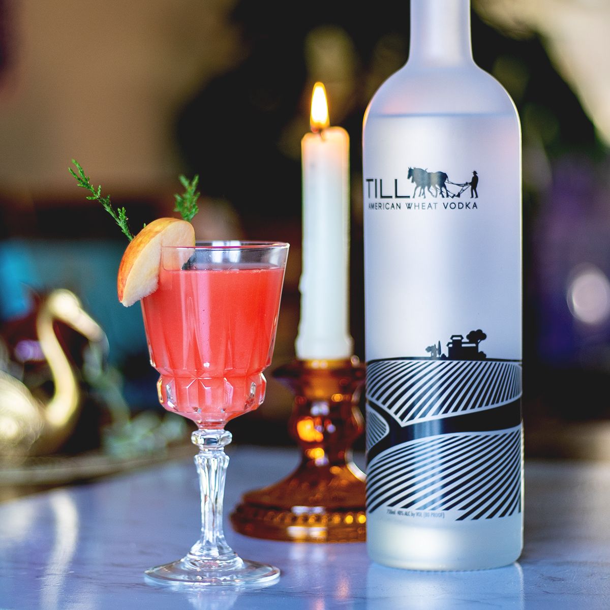 Happy Halloween from the Heartland! Get your festivities started with TILL Poison Apple

Ingredients:
1 oz TILL Vodka
.5 oz Cointreau
.5 oz Campari
2 oz Apple Juice
Dash bitters

Find TILL Vodka near you at TILLVodka.com.