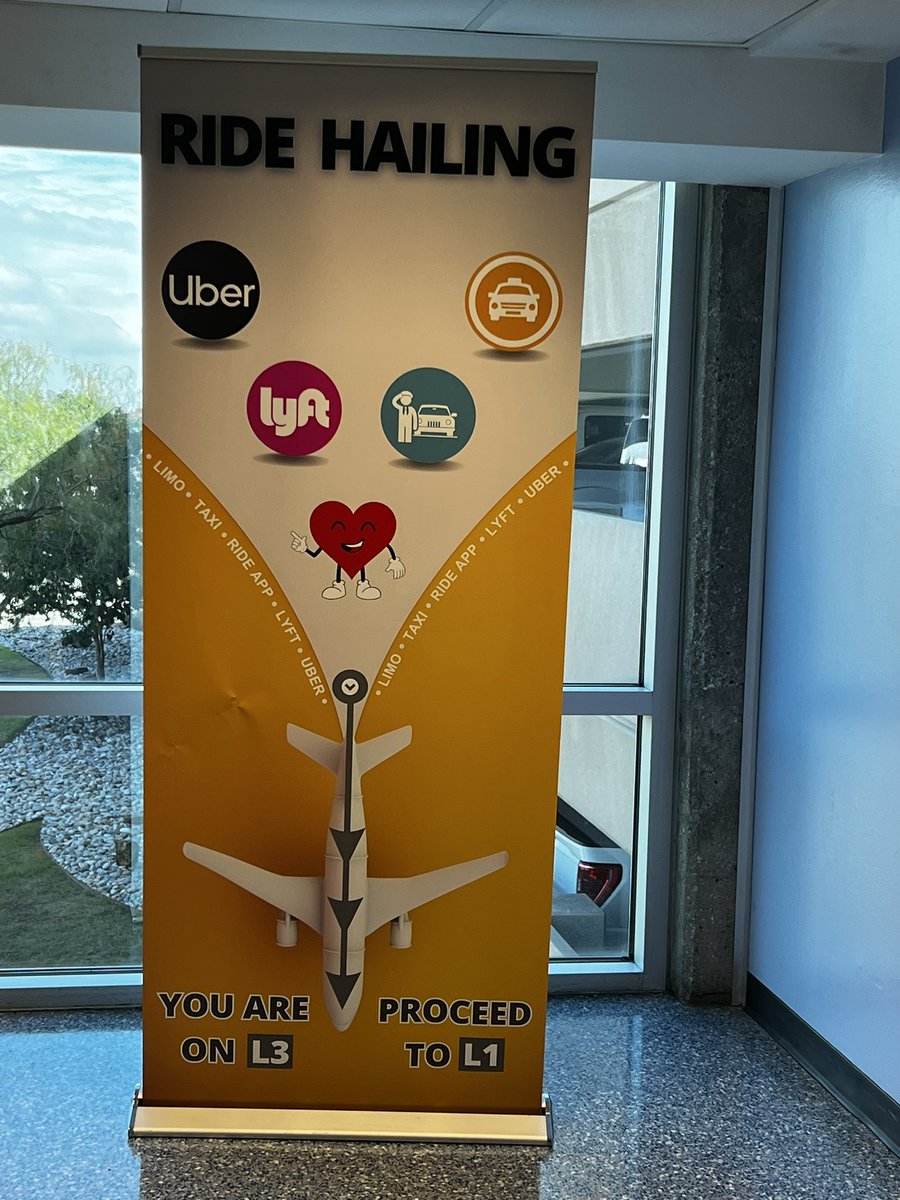 ksd823's tweet photo. What absolute idiot thought this was a good idea!!!!!!!!! @DallasLoveField https://t.co/8SflWNO9if