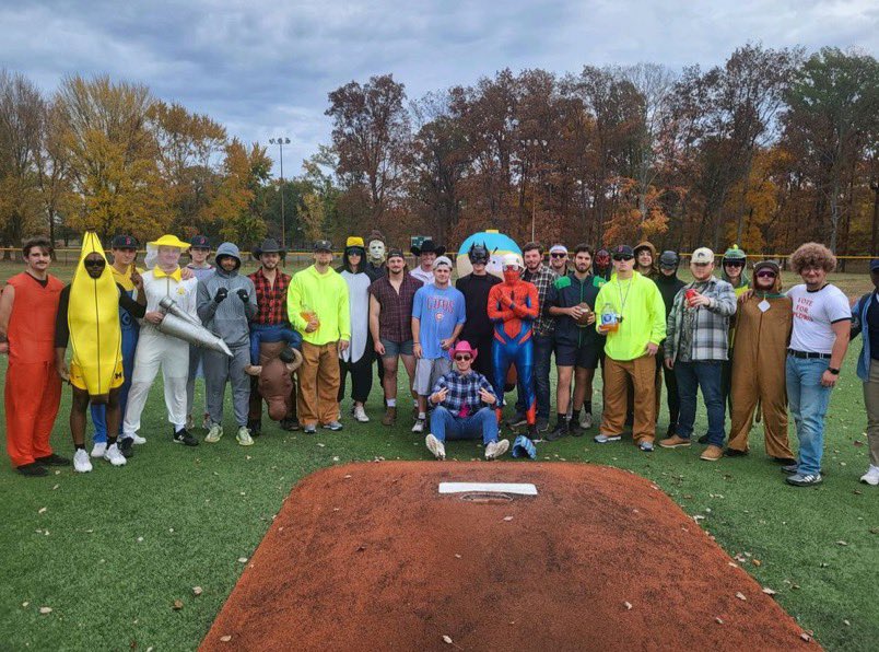 IUCBASE's tweet photo. Last practice of the fall, the boys had some fun! #RollPride #HappyHalloween2023 #Trick_or_Treat https://t.co/ggosQ9fUgk
