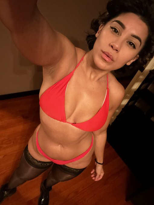 I am PHENOMENAL and I don&rsquo;t owe anyone an apology. I am GREAT and I don&rsquo;t owe anyone a got damn apology<a href="/tag/sorrynotsorry"class="tags"><span>#sorrynotsorry</span></a>