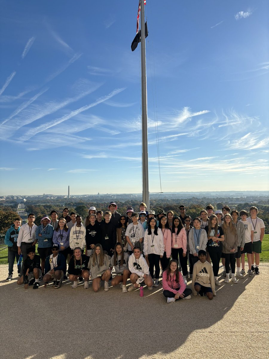 KarrerBus4's tweet photo. Group 4! https://t.co/SFaQZj9idN