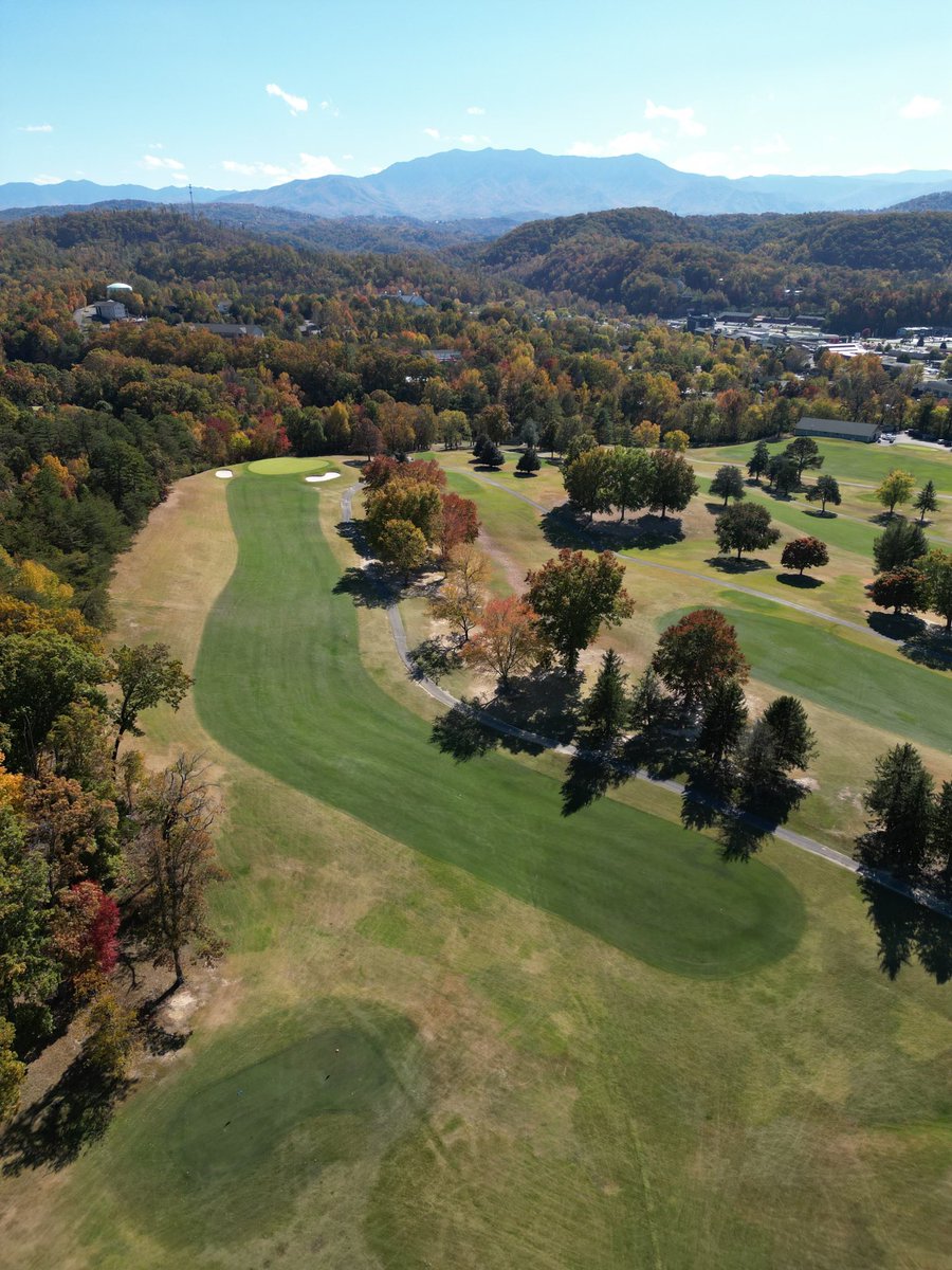 Wswick's tweet image. @GatlinburgGolf Thanks for sharing these fantastic photos. #colorpack @SimplotTurf