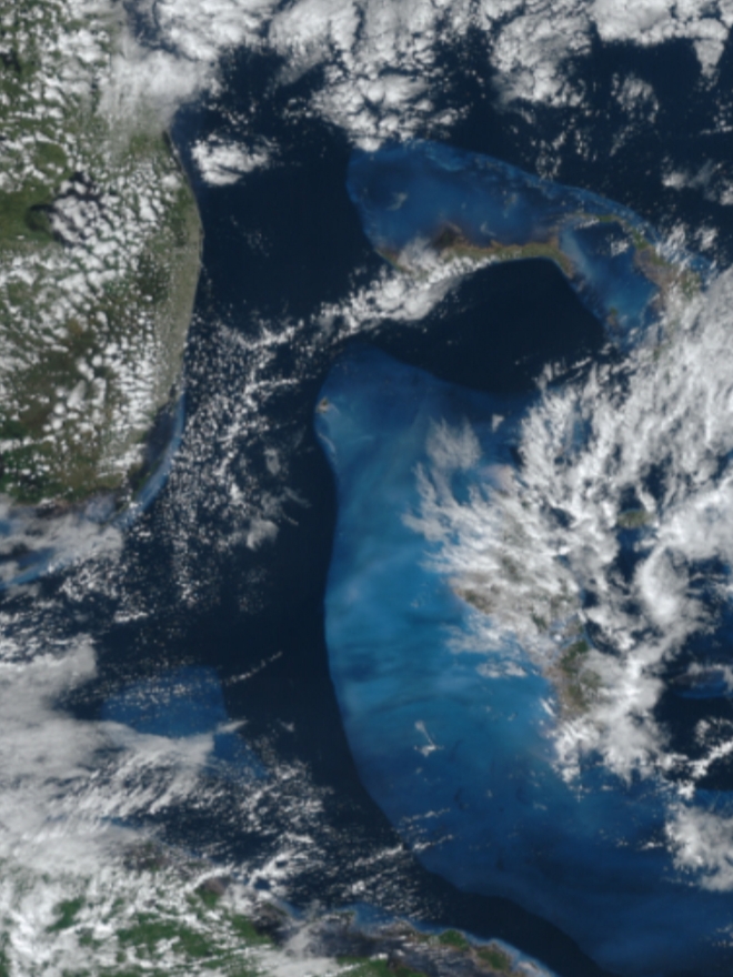 "What is happening?" : In weather AQI is something to monitor in NYC nothing alarming (today).  In the Atlantic, not everyday is a bad day.. a beauty of a gem today.  Satellite imaging shows crystal clear aqua blue waters..  ( thanks to NASA and NOAA for access views 😉🌍)