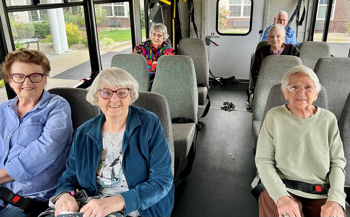 It was a sunny, 70 degrees, and all smiles on today's scenic drive.   Today was a perfect day to see all the beautiful fall trees!  #SeniorLiving   #Lexington