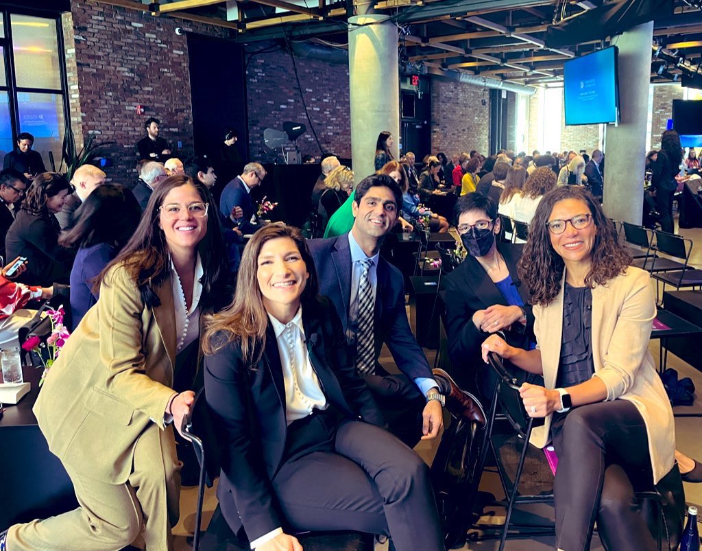 Erica Farrand (@ericafarrandmd) on Twitter photo This group of physician-scientists from <a href="/ColumbiaMed/">Columbia Medicine</a> <a href="/WeillCornell/">Weill Cornell Medicine</a> <a href="/YaleMed/">Yale School of Medicine</a> <a href="/DukeU/">Duke University</a> & <a href="/UCSF/">UC San Francisco</a> embodies impact & innovation. Honored to present today alongside fellow <a href="/DorisDukeFdn/">Doris Duke Foundation</a> awardees & amplify the importance of #ILD #HealthInformatics #ImpSci research.
#DDFLegacyToFuture This group of physician-scientists from <a href="/ColumbiaMed/">Columbia Medicine</a> <a href="/WeillCornell/">Weill Cornell Medicine</a> <a href="/YaleMed/">Yale School of Medicine</a> <a href="/DukeU/">Duke University</a> & <a href="/UCSF/">UC San Francisco</a> embodies impact & innovation. Honored to present today alongside fellow <a href="/DorisDukeFdn/">Doris Duke Foundation</a> awardees & amplify the importance of #ILD #HealthInformatics #ImpSci research.
#DDFLegacyToFuture