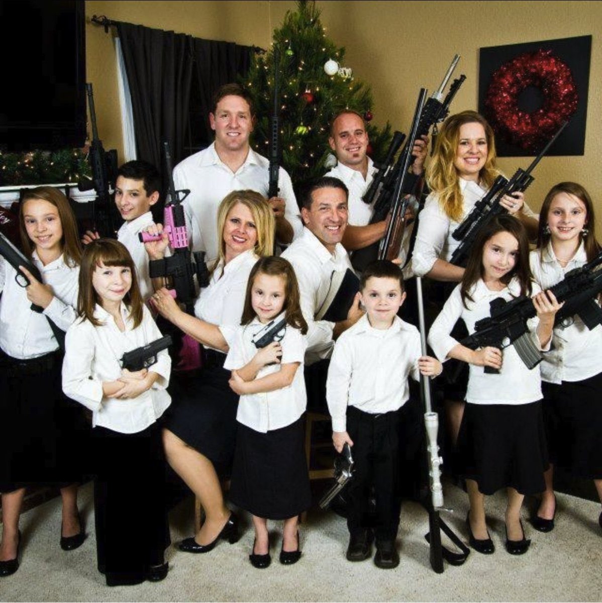 Omar Rivero tweet media