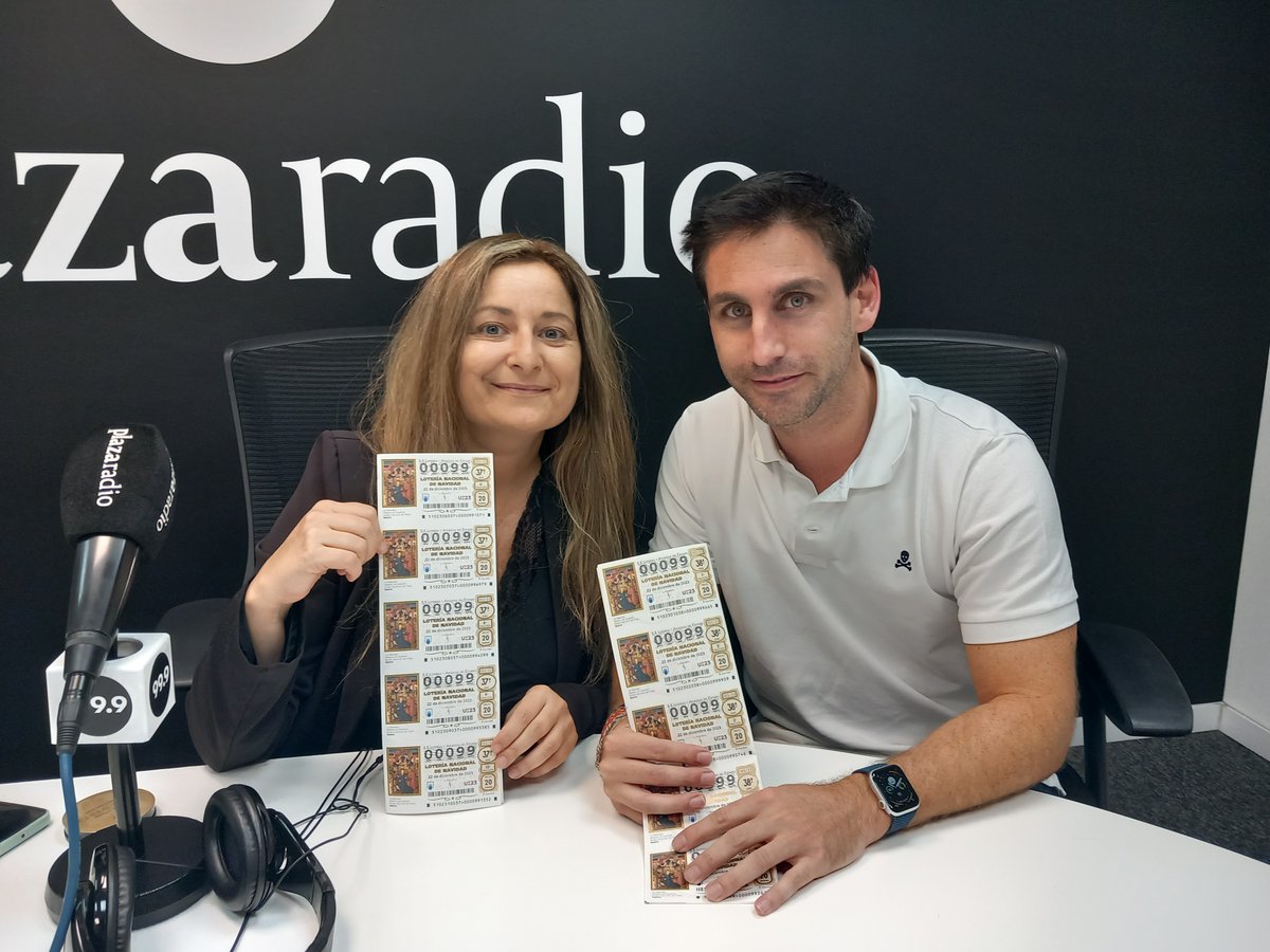 Marcos Bernabéu nos trae el Gordo de Navidad <a href="/CastilloAlaquas/">Lotería Castillo</a> 

999plazaradio.es/loteria-castil…