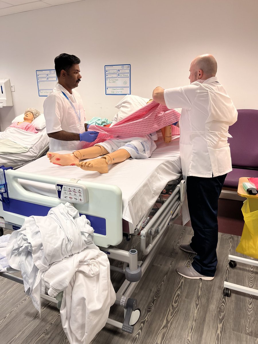 ClinEdTeam's tweet photo. Day 12 &amp; 13 of the HCA/SW induction teaching Privacy &amp; Dignity &amp; Pressure ulcer awareness #patientsafety @LancsHospitals @LancsHealthAcad https://t.co/EjfOonoy8D