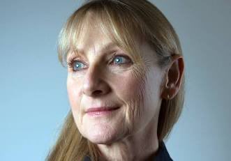 Stevevolkwriter's tweet image. Alison Mundy is back #afterlife #lostlovedones