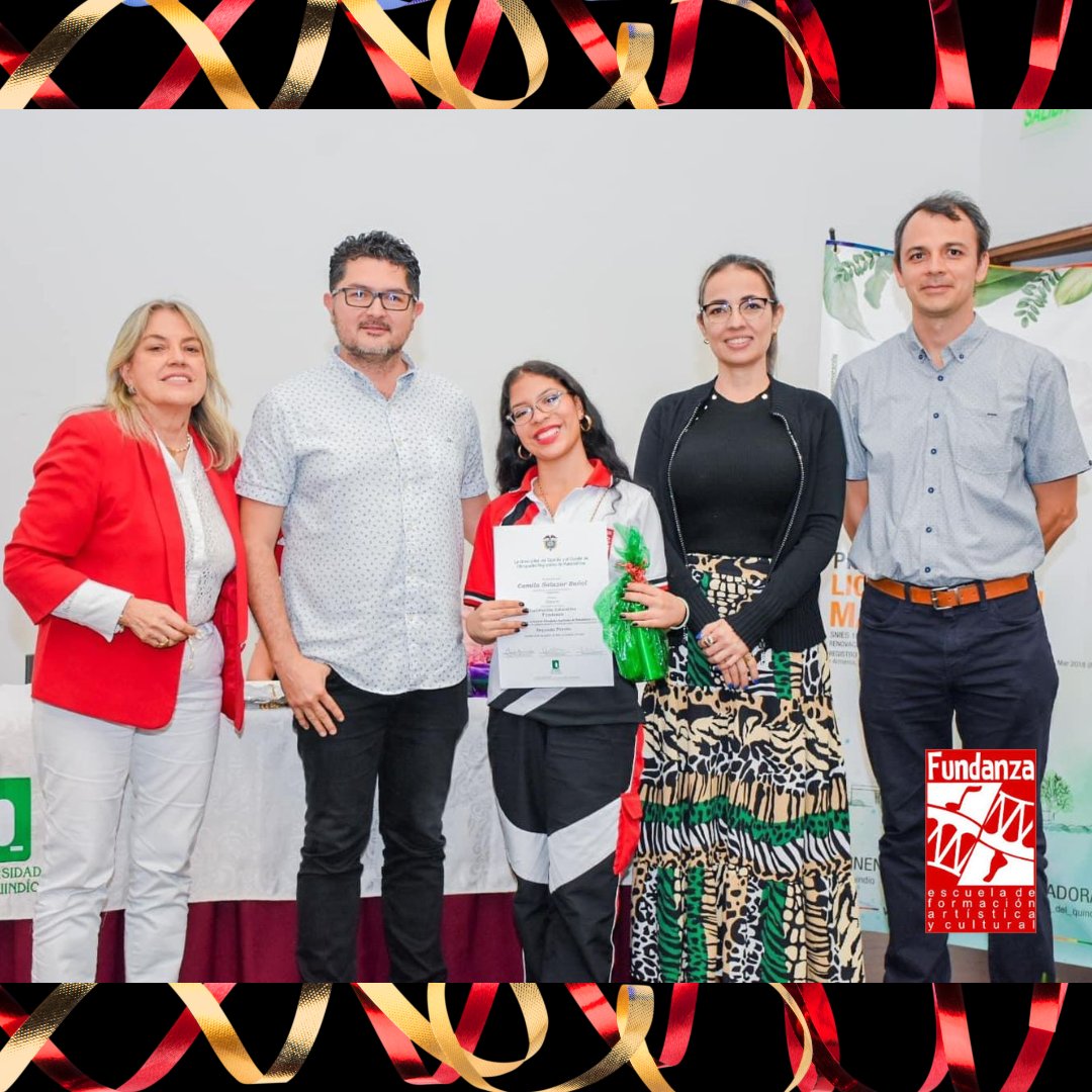 FUNDANZA's tweet photo. Con orgullo la Institución  Educativa Fundanza  participó en las olimpiadas de matemáticas de la Universidad del Quindío a nivel regional, se obtuvo el segundo lugar  en su categoría con la estudiante  Camila Salazar Bañol del grado 9A.🥈📚🧮 #OlimpiadasMatemáticas https://t.co/LTbx6Or81V