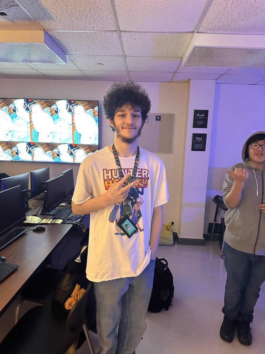 Denovias In The Morning tweet media