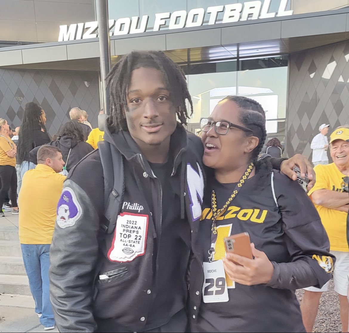 Merrillville Community School Corporation (@piratenation219) on Twitter photo Phillip Roch’e is still representing #piratenation at Mizzou! #onceapiratealwaysapirate
<a href="/PhillipRoche4/">Phillip. Roche</a> Phillip Roch’e is still representing #piratenation at Mizzou! #onceapiratealwaysapirate
<a href="/PhillipRoche4/">Phillip. Roche</a>