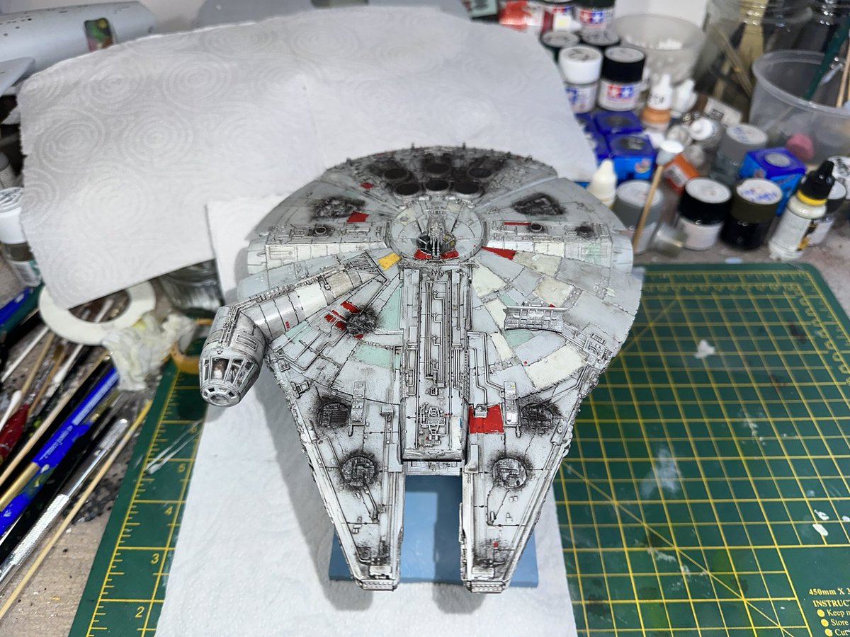 gadge4444's tweet image. I’m dead proud of this one 😊 #JFFScalemodels #StarWars #MilleniumFalcon