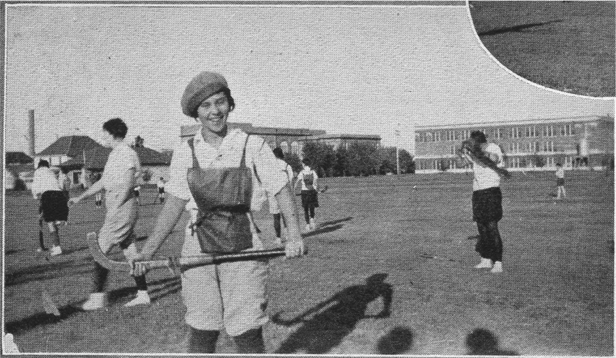 usaodrovers's tweet photo. #ThrowbackThursday features some of our athletes from our founding institution, Oklahoma College for Women. If not for their steadfast determination to be educated, we wouldn't have the foundation that our Drover Athletics thrives on today!
#Drover50th https://t.co/Ue5fDlaXJk https://t.co/yZRDRr7qHK