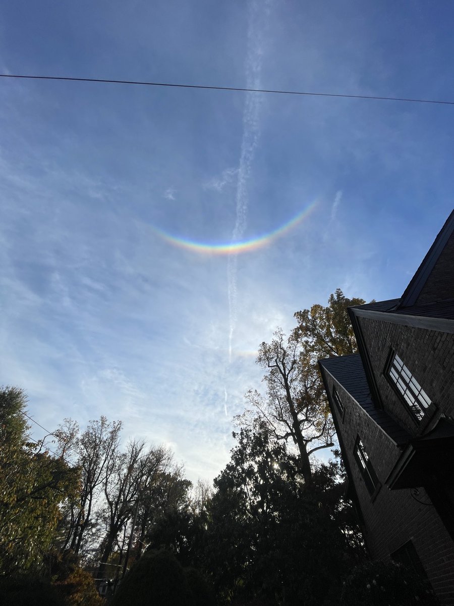 Tech4Dev's tweet image. Hey @capitalweather what kind of rainbow is this?