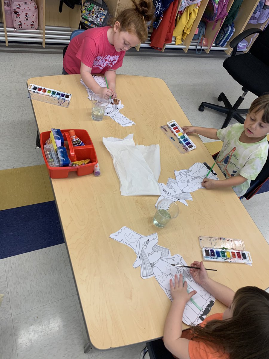 MsDalyOP's tweet photo. KB hard at work using water colors to paint their witches after reading Room on the Broom! 🧹🧙🏼‍♀️ https://t.co/C6c9r5l1y4