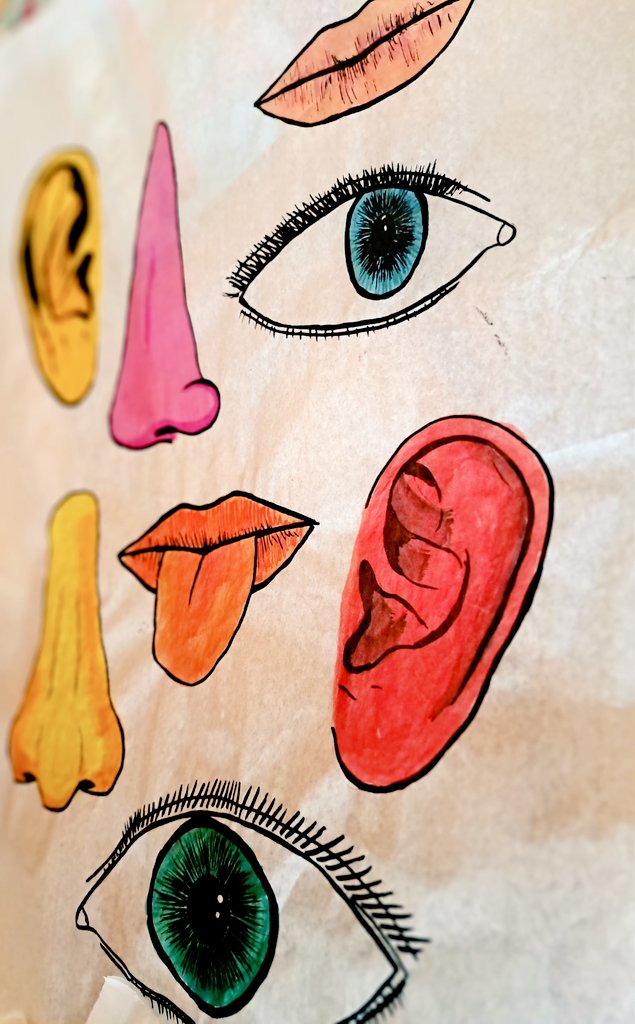 SonjaKielty's tweet photo. Today, we celebrated #TheBigDraw at #CartwrightHall #Art #Gallery βοΈ Artist Sarah Harris and BMG young ambassador, Myda, led a fully booked session of over 25 attendees who produced their own pyramid lanterns based on the 5 senses and Sarah's screen printing techniques! π¨ https://t.co/9QQ4w2Ifmc