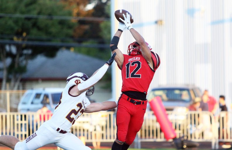 SBLiveOR's tweet photo. Pacific Conference football stats leaders through Week 8 of 2023 season           #opreps           https://t.co/QwyktYIrKH https://t.co/pxFF7lc7Gv