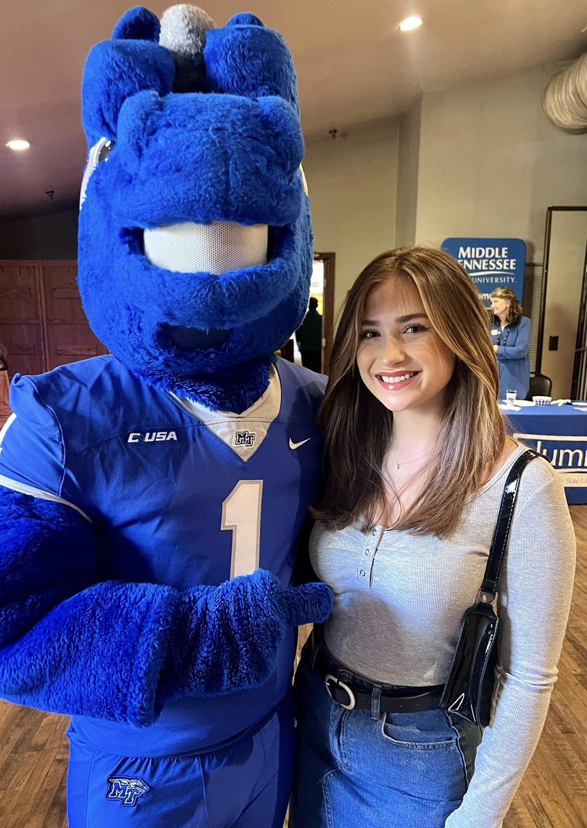 LIasAlumTa's tweet photo. Wonderful to see two of our @MTSU_SOJSM alums @Katie_Inman and @SarahOppmann, both journalists for @wbir Channel 10, proudly representing their alma mater at the True Blue Tour stop in Knoxville! https://t.co/lZNIsjsTWE